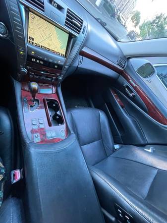 Great condition - runs great - luxury Lexus LS 460 for sale in West New York, NJ – photo 11