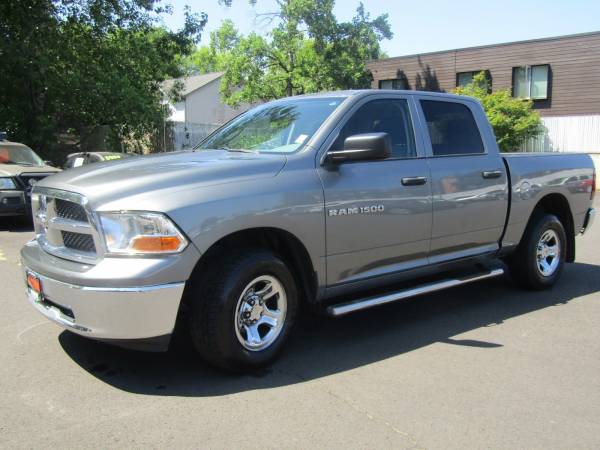 2012 Ram 1500 Crew Cab 4x4 4WD Dodge ST Pickup 4D 5 1/2 ft Truck for sale in Gresham, OR – photo 4