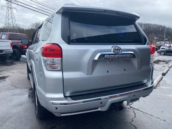 2011 Toyota 4Runner 4WD 4dr V6 SR5 Lets Trade Text Offers Text for sale in Knoxville, TN – photo 4