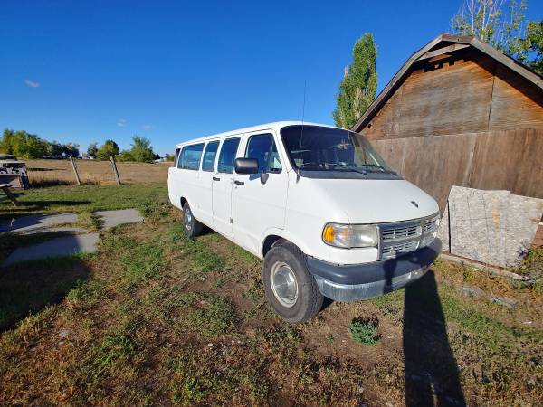 1996 Dodge 1 ton 14 passenger van for sale in Moreland, ID – photo 4