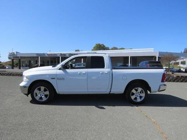 2014 Ram 1500 truck SLT (Bright White Clearcoat) for sale in Lakeport, CA – photo 2