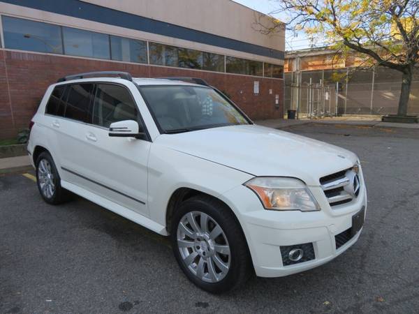 2010 Mercedes-Benz GLK Luxury SUV 4Matic AWD 1Owner! Only 63k Miles! for sale in Brooklyn, NY – photo 2