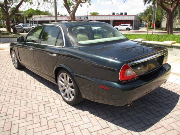 2008 Jaguar XJ8 72, 564 Low Miles Clean Carfax Dealer Serviced - cars for sale in Fort Lauderdale, FL – photo 10