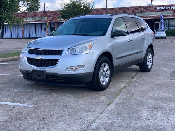 2012 CHEVY TRAVERSE SUPER CLEAN - cars & trucks - by owner - vehicle... for sale in Houston, TX – photo 8