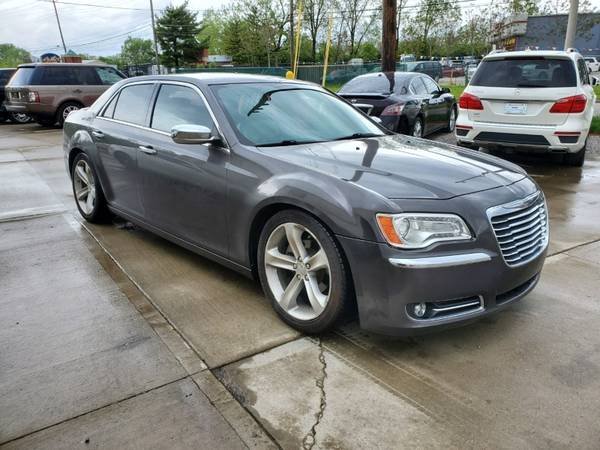 2014 Chrysler 300 4dr Sdn Touring RWD - - by dealer for sale in Columbus, OH – photo 3