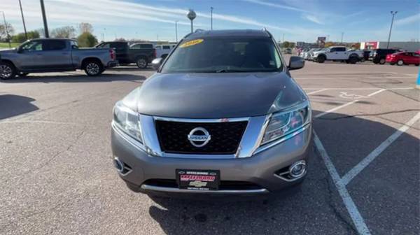 2016 Nissan Pathfinder 9669 - - by dealer - vehicle for sale in New Ulm, MN – photo 2