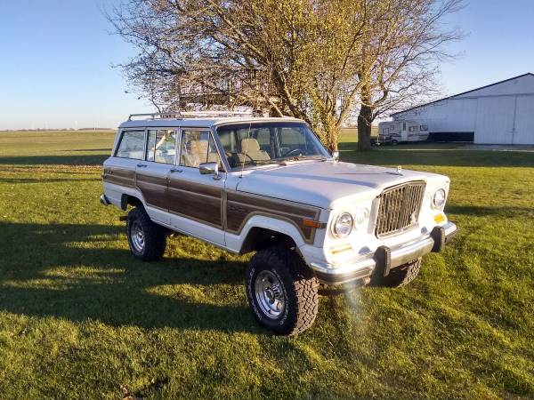 1988 Jeep Grand Wagoneer - cars & trucks - by owner - vehicle... for sale in Chalmers, IN – photo 2