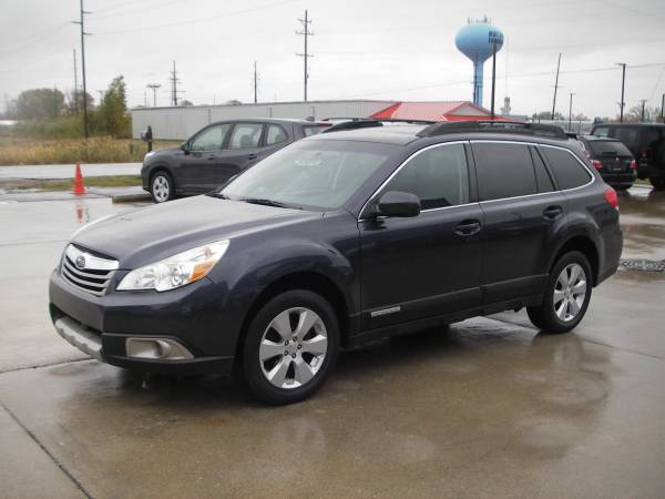 2011 Subaru Outback 2 5i Limited - All Wheel Drive for sale in Holland , MI – photo 7