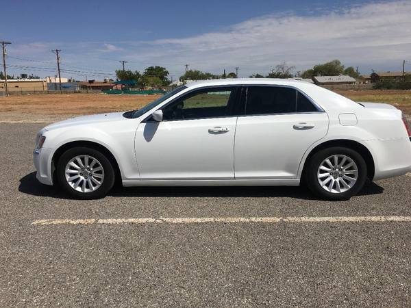 2014 Chrysler 300 - (CLEAN) title on hand for sale in El Paso, TX – photo 3