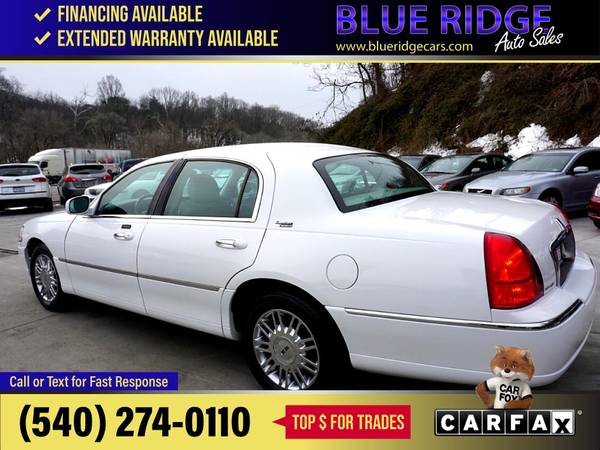 2006 Lincoln Town Car Sdn Signature Limited FOR ONLY for sale in Roanoke, VA – photo 8