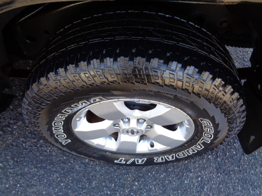 2013 Nissan Xterra S 4WD for sale in Martinsville, VA – photo 30