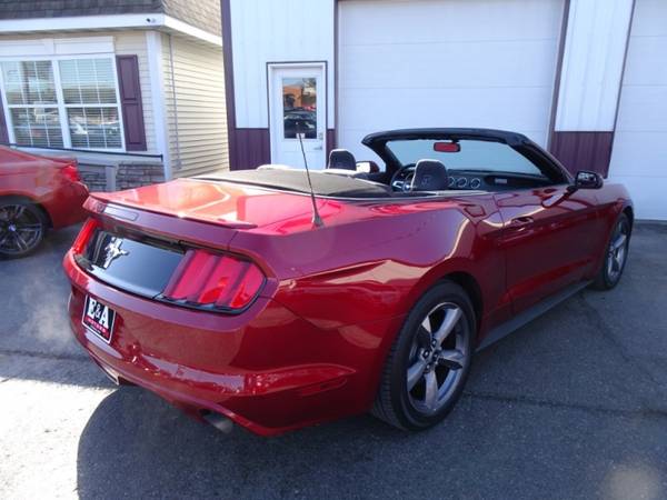 2015 Ford Mustang Convertible for sale in Waterloo, IA – photo 10