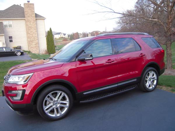 2016 Ford Explorer XLT 4WD - cars & trucks - by owner - vehicle... for sale in Hampshire, IL