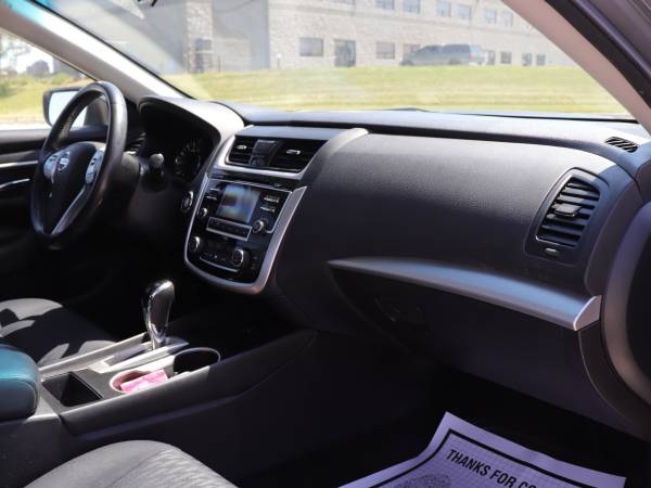 2018 NISSAN ALTIMA SV 61K MILES ONLY - - by for sale in Omaha, NE – photo 15
