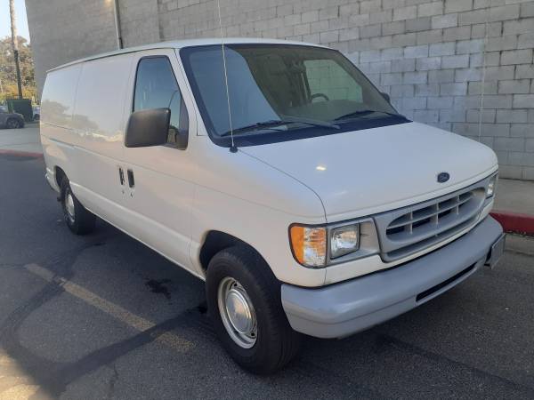 1999 FORD E150 V6 GREAT ON GAS 81K MILES AVAILABLE NOW! - cars for sale in Riverbank, CA – photo 11