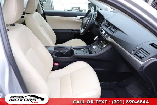 Take a look at this 2013 Lexus CT 200h-North Jersey for sale in East Rutherford, NJ – photo 11