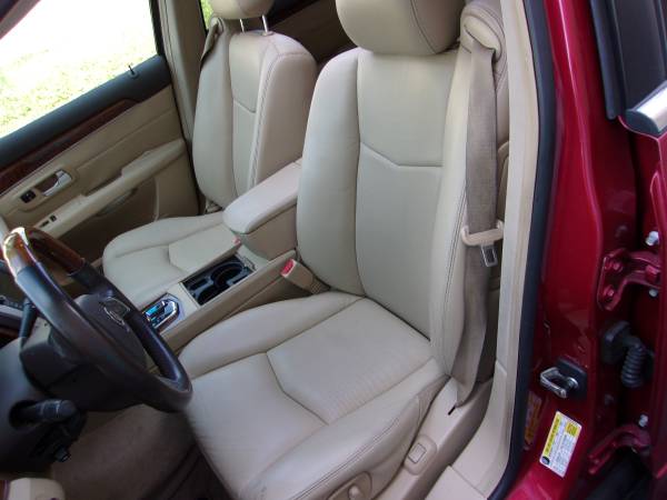2009 Cadillac SRX AWD V6 3rd row Seat Moon Roof Low Miles Bose s for sale in Fort Myers, FL – photo 13