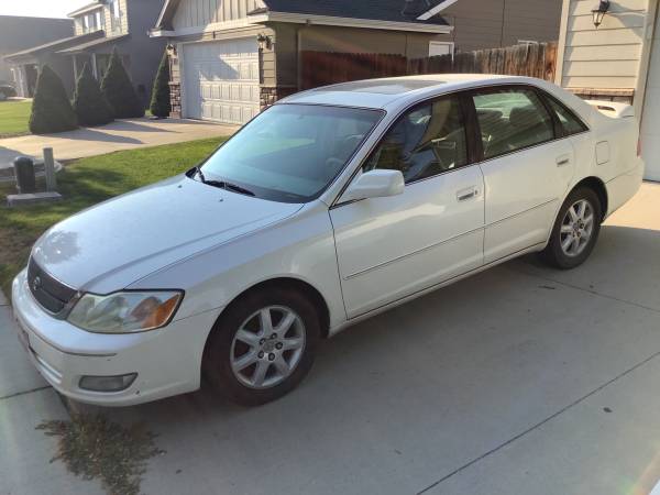 2001 Toyota Avalon for sale in Nampa, ID – photo 4