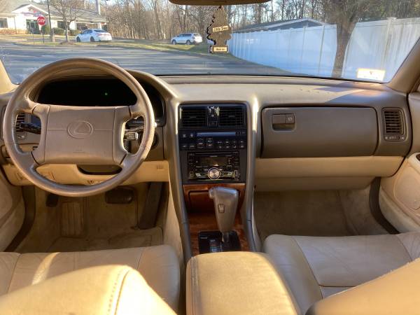 90 Lexus LS400 for sale in Chicopee, MA – photo 12