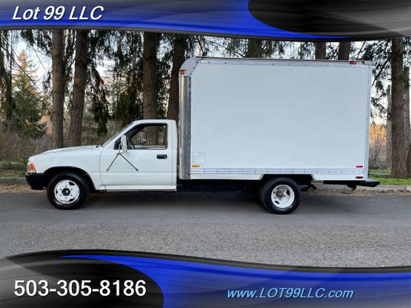 1992 Toyota Box Truck Cube Van 3 0l V6 196K Timing Belt Replaced 17 for sale in Milwaukie, OR
