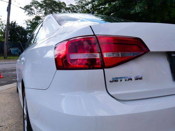 2015 Volkswagen Jetta Sedan 15 JETTA, HEATED SEATS, HANDS FREE... for sale in Massapequa, NY – photo 13