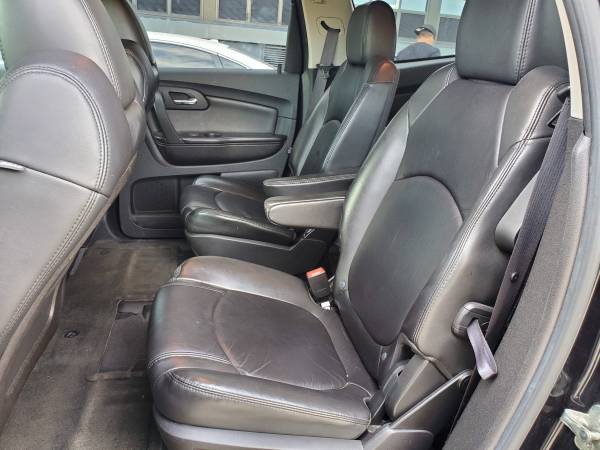 2011 Chevrolet Traverse LT Chevy !!! 1 Owner !!! 2012 2010 for sale in Brooklyn, NY – photo 2