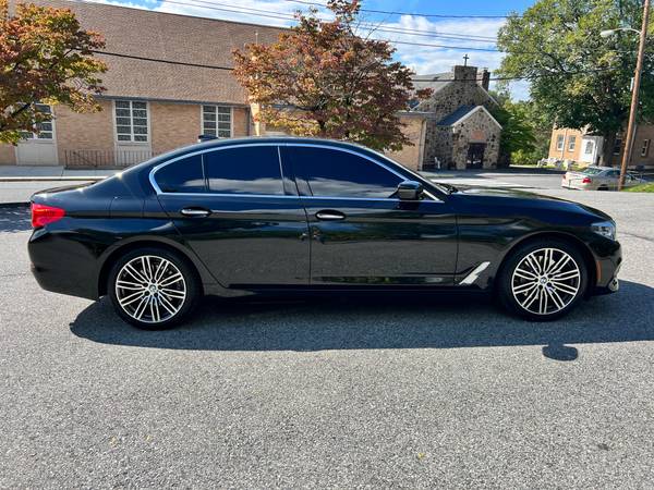 2018 BMW 5 Series 530i xDrive AWD - mint condition) for sale in Bethlehem, PA – photo 4