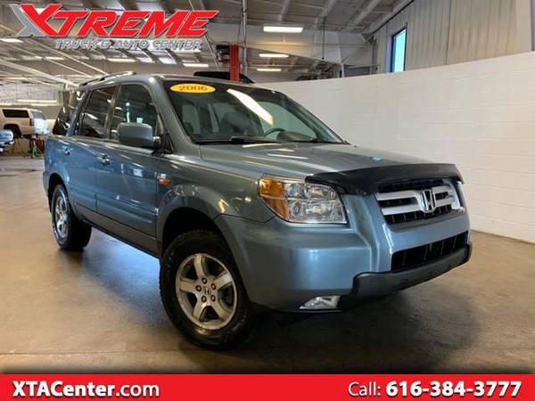 2006 HONDA PILOT EX-L 4WD LEATHER! MOON! 3RD ROW! LOADED! for sale in Coopersville, MI