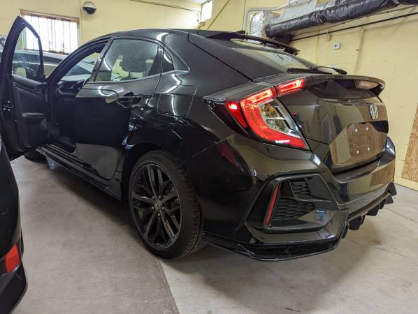 2021 Honda Civic SPORT hatchback ONLY 2K MILES for sale in West Chester, OH – photo 4