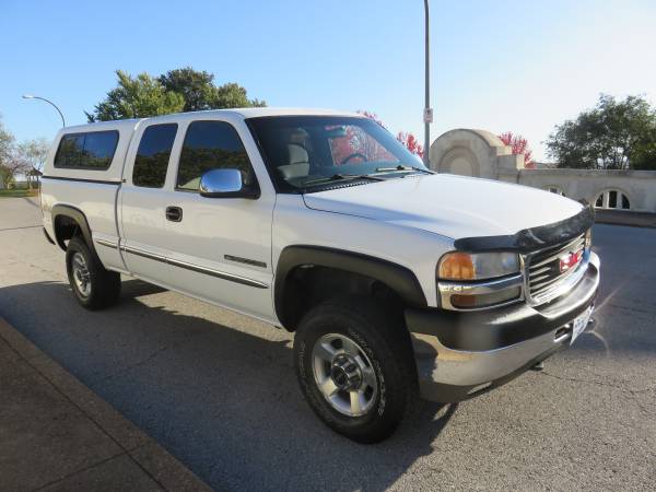 "SUMMIT WHITE 2001 GMC SIERRA 4X4 EXT.CAB INSPECTED" for sale in Saint Louis, MO – photo 2
