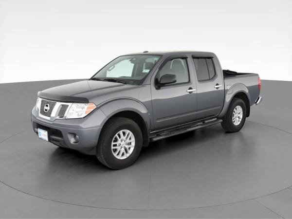 2017 Nissan Frontier Crew Cab SV Pickup 4D 5 ft pickup Gray -... for sale in Grand Rapids, MI – photo 3