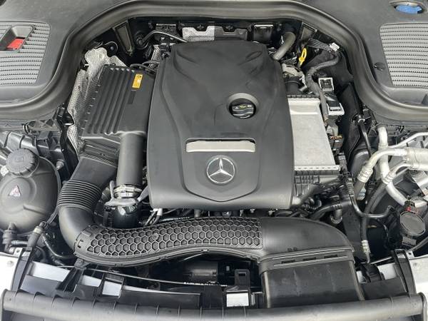 2018 Mercedes-Benz GLC 300 CLEAN STYLISH SUV IS IN GREAT for sale in Honolulu, HI – photo 22