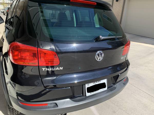 2012 VW Tiguan Black (Se habla ESP) for sale in Dallas, TX – photo 4