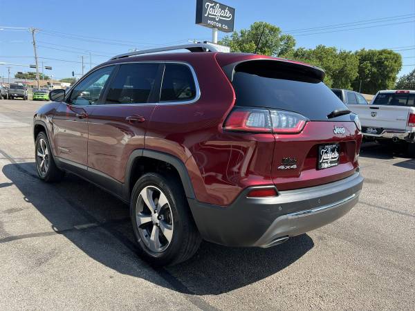 2019 Jeep Cherokee Limited Sport Utility 4D 100s to pick for sale in Fremont, NE – photo 5
