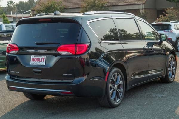 2017 Chrysler Pacifica Limited - cars & trucks - by dealer - vehicle... for sale in Woodland, CA – photo 6