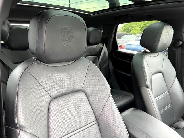 2019 Porsche Cayenne Base for sale in Lowell, MA – photo 42