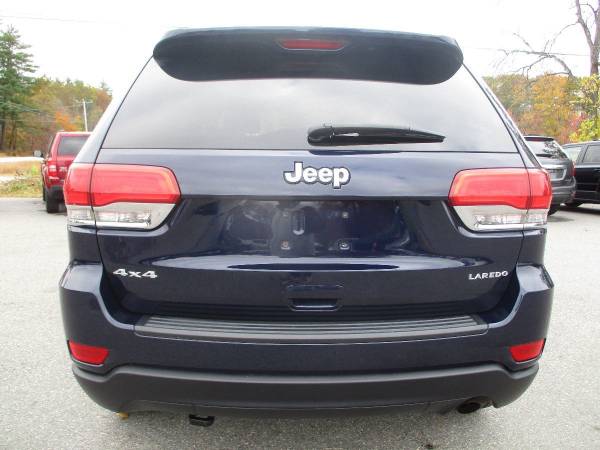 2014 Jeep Grand Cherokee 4x4 4WD Laredo Heated Seats & Wheel SUV for sale in Brentwood, NH – photo 4