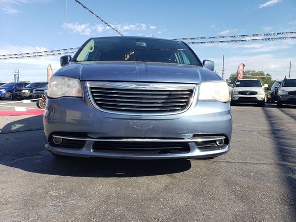 2012 Chrysler Town & Country Touring Clean Car - - by for sale in Billings, MT – photo 3