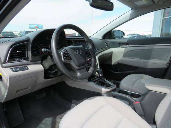 2018 Hyundai Elantra Value Edition Sedan 4D 4-Cyl, 2 0 Liter for sale in Omaha, NE – photo 10