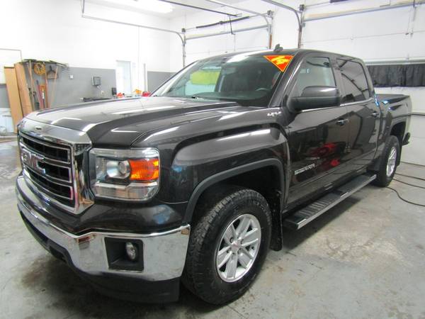 **Low Miles/Back Up Camera/Remote Start** 2014 GMC Sierra 1500 SLE for sale in Idaho Falls, ID – photo 3