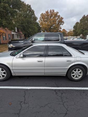 Beautiful! 2002 Cadillac Seville SLS four-door - - by for sale in Westerville, OH – photo 3