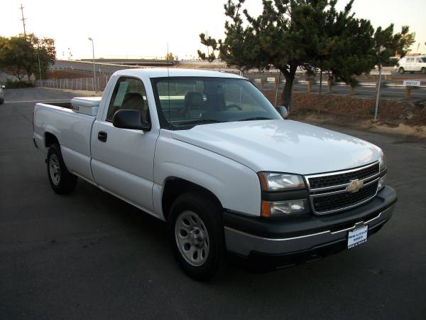 **2006 Chevy Silverado*Low Miles*1-Owner*Looks&Runs Great*Free CarFax for sale in Stockton, CA
