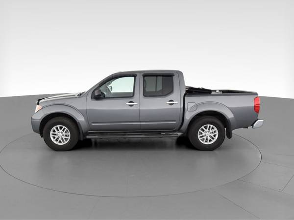 2017 Nissan Frontier Crew Cab SV Pickup 4D 5 ft pickup Gray -... for sale in Covington, OH – photo 5