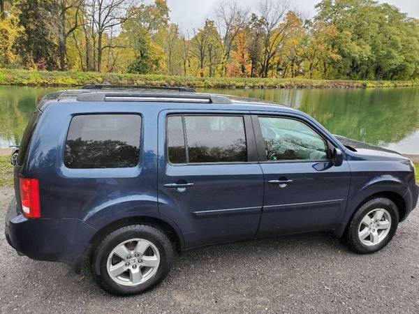 2011 Honda Pilot EX, AWD, 3RD Row Seating, 1-Owner NO Accindts -... for sale in Spencerport, NY – photo 3