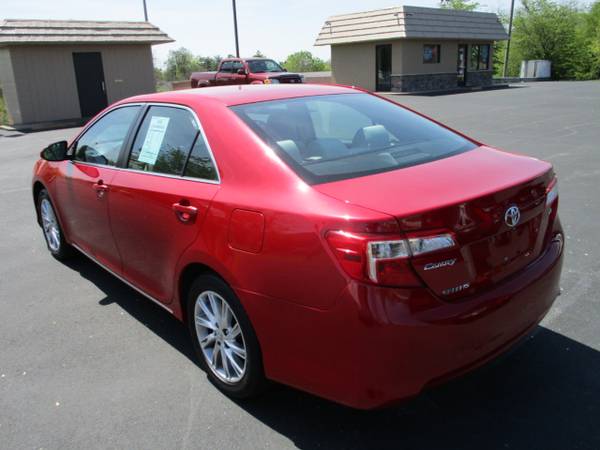 2013 Toyota Camry 4dr Sdn I4 Auto LE (Natl) - - by for sale in Louisville, KY – photo 5