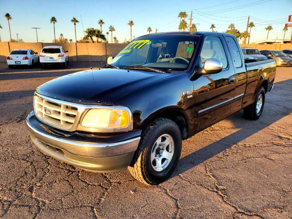 2001 Ford F-150 F150 F 150 Supercab 139 Lariat FREE CARFAX ON EVERY for sale in Glendale, AZ – photo 2