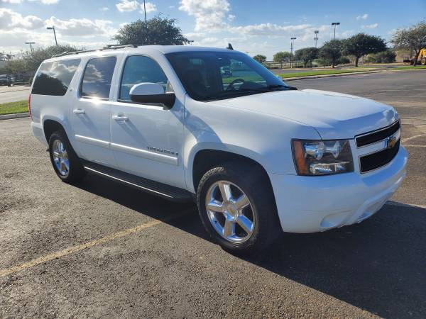 2008 Chevy Suburban LT. - cars & trucks - by owner - vehicle... for sale in Brownsville, TX