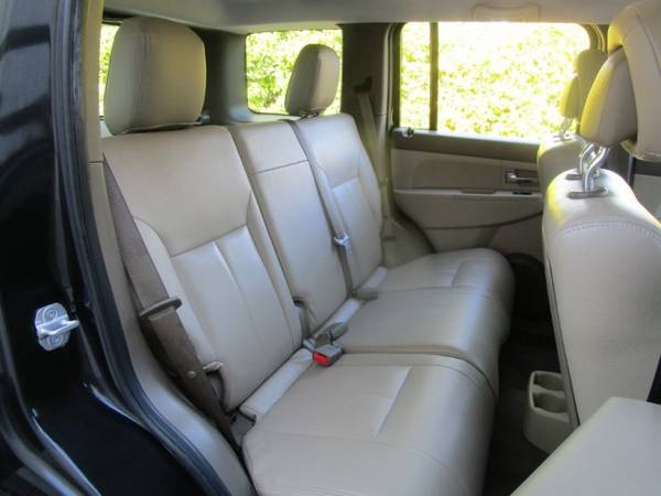 2011 Jeep Liberty - SUNROOF - AC WORKS - LEATHER SEATS - RWD - 6... for sale in Sacramento , CA – photo 12