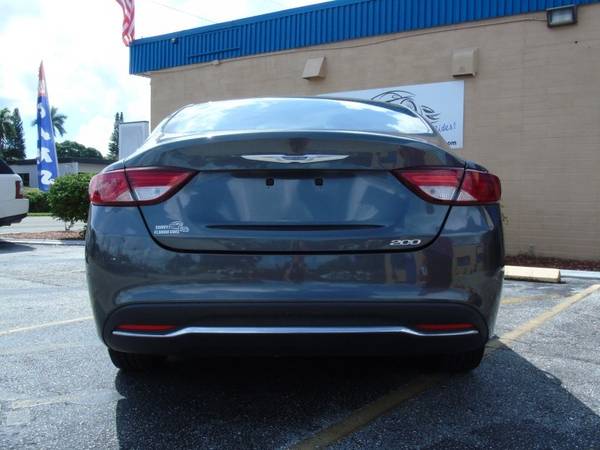 2015 Chrysler 200 4dr Sdn Limited FWD - We Finance Everybody!!! for sale in Bradenton, FL – photo 21