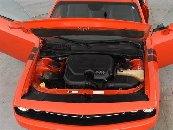 2015 Dodge Challenger SXT Plus Coupe 2D coupe RED - FINANCE ONLINE for sale in Atlanta, CA – photo 4
